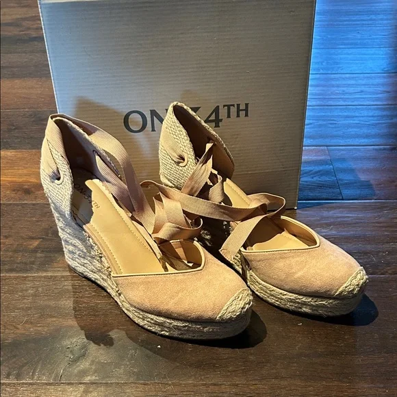 NIB ~ ON THE 34th MELINDA ESPADRILLE WEDGE sz 9.5 - Picture 3 of 8